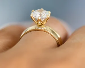 Moissanite diamond ring