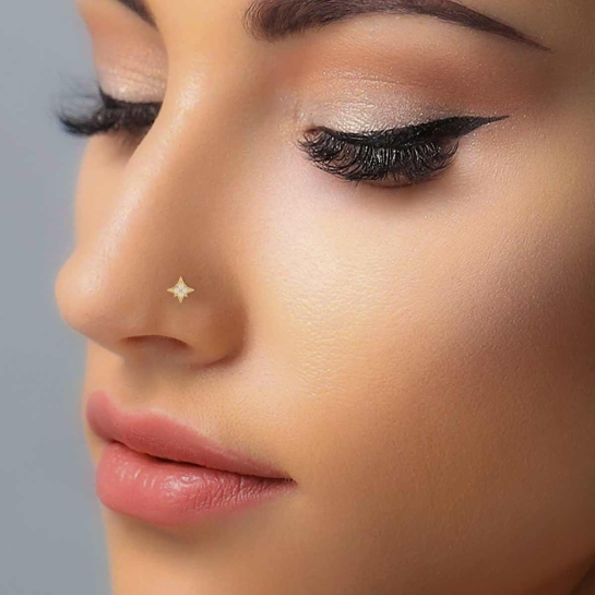 Diksha Diamond Nose Pin