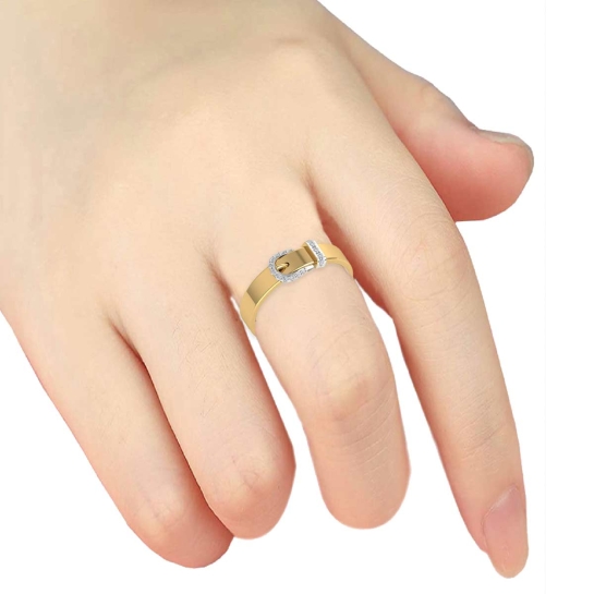 Shobhita Gold And Diamond Ring