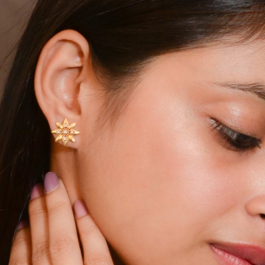 Namrita Flower Stud Earrings
